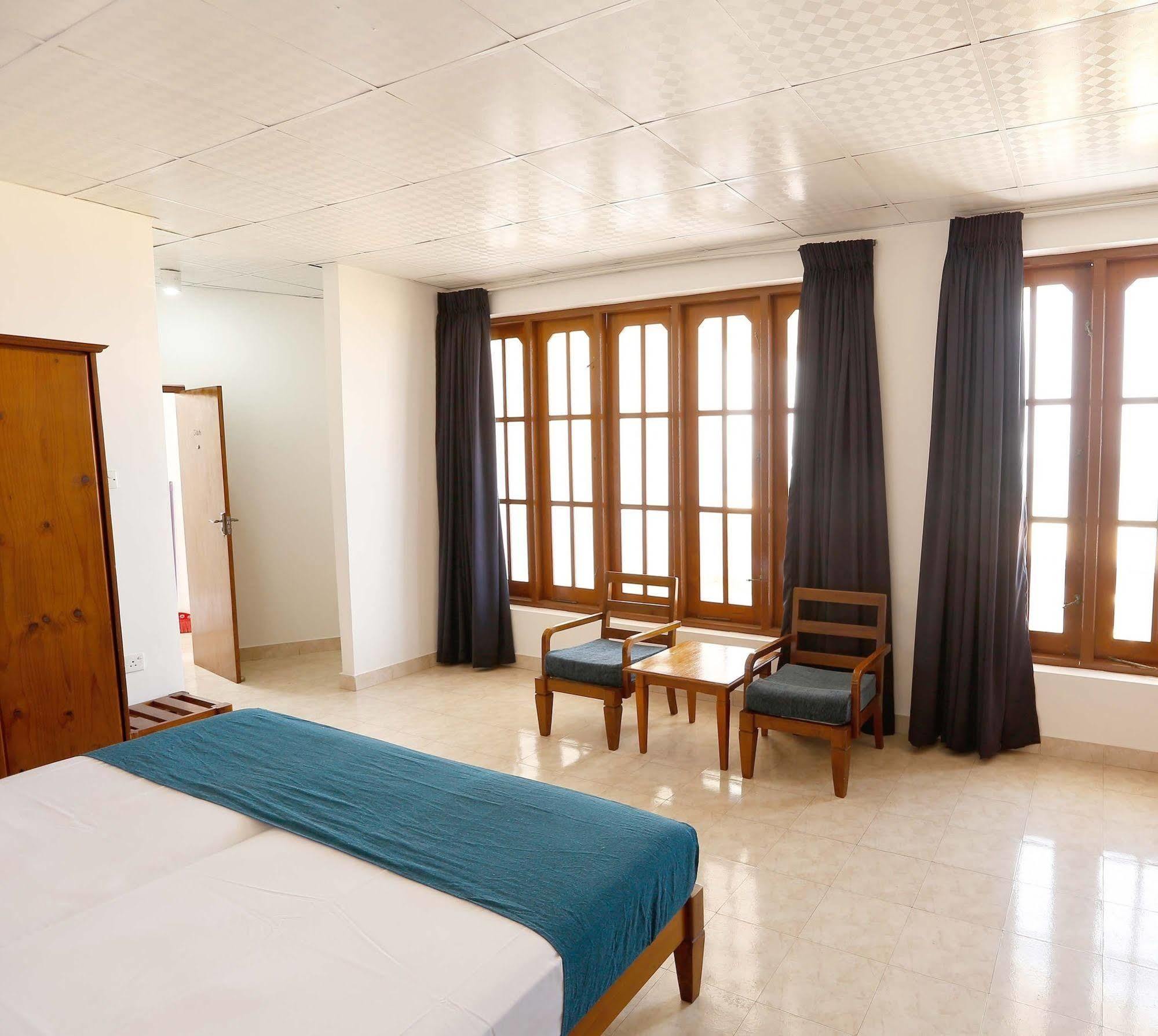 The Reef Beach Hotel Negombo Exteriér fotografie